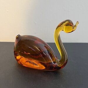 Vintage Pilgrim Amber Glass Swan Paperweight Figurine